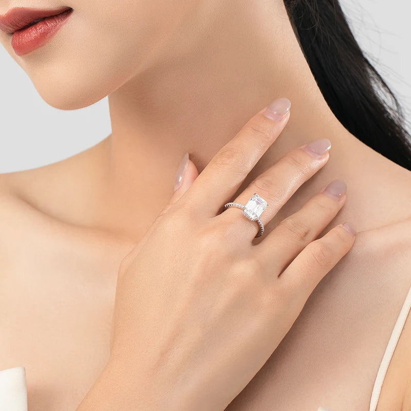 Zirconia Chic Pagoda Ring