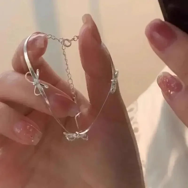 Sparkling Ribbon Bracelet