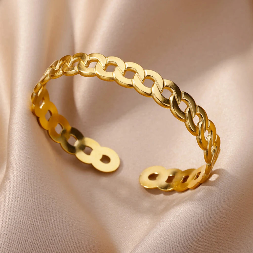 Opulent Petal Bangle
