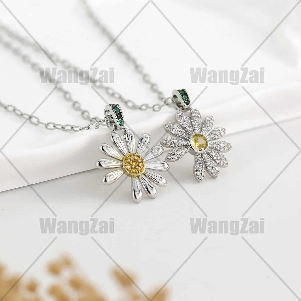 Wrinkle Star Pendant