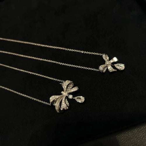 Chic Bow Necklace