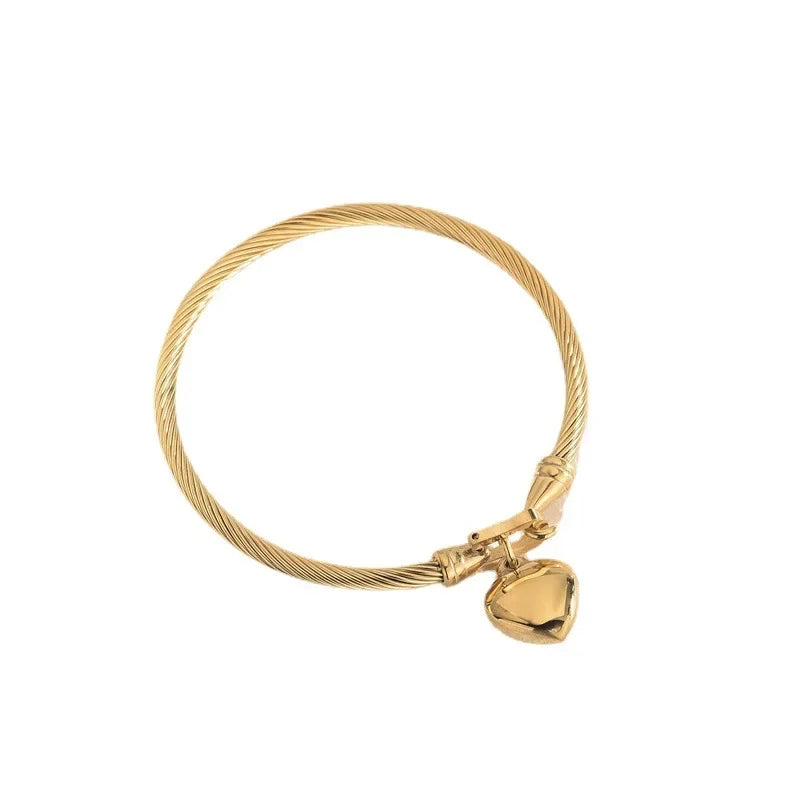 Heart Pendant Bangle