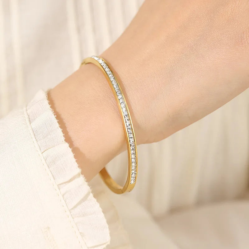 Everlasting Glow Bracelet
